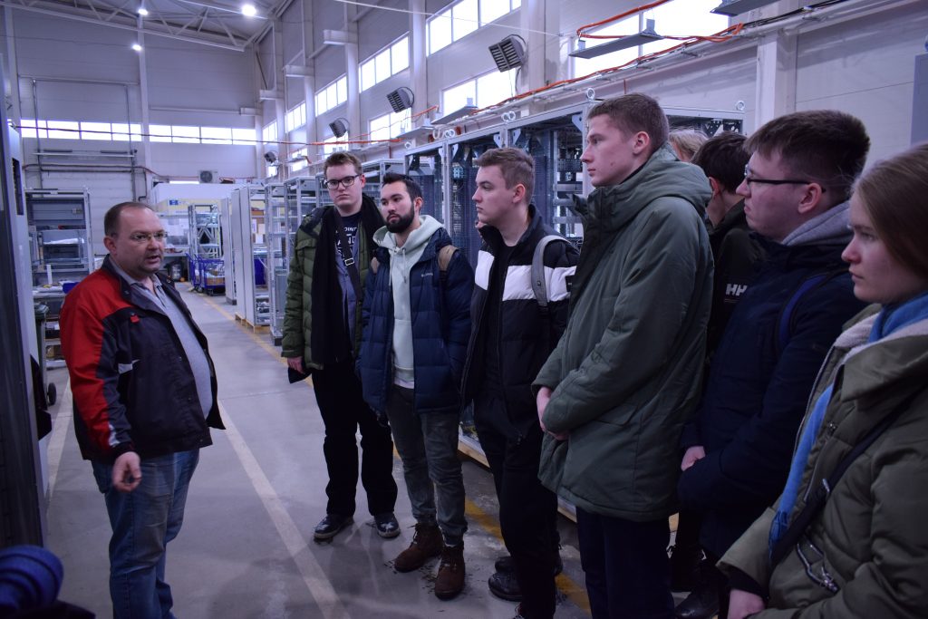 Твой первый шаг в карьере на производственной площадки ООО "Вест-Инжиниринг" 14.12.2022